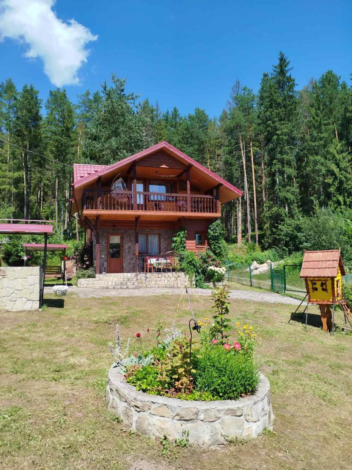Вилла Лісова казка Яремча Экстерьер фото